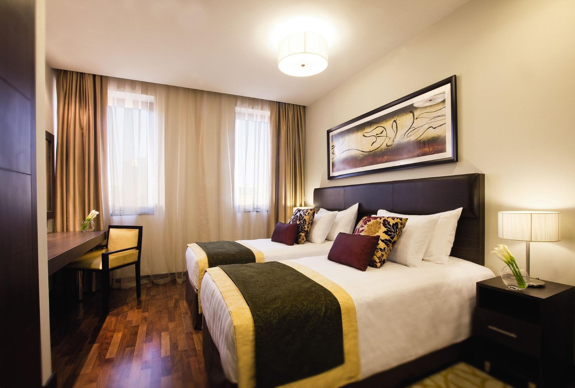 Moevenpick Hotel Apartments Al Mamzar Dubai Ngoại thất bức ảnh Deluxe Room